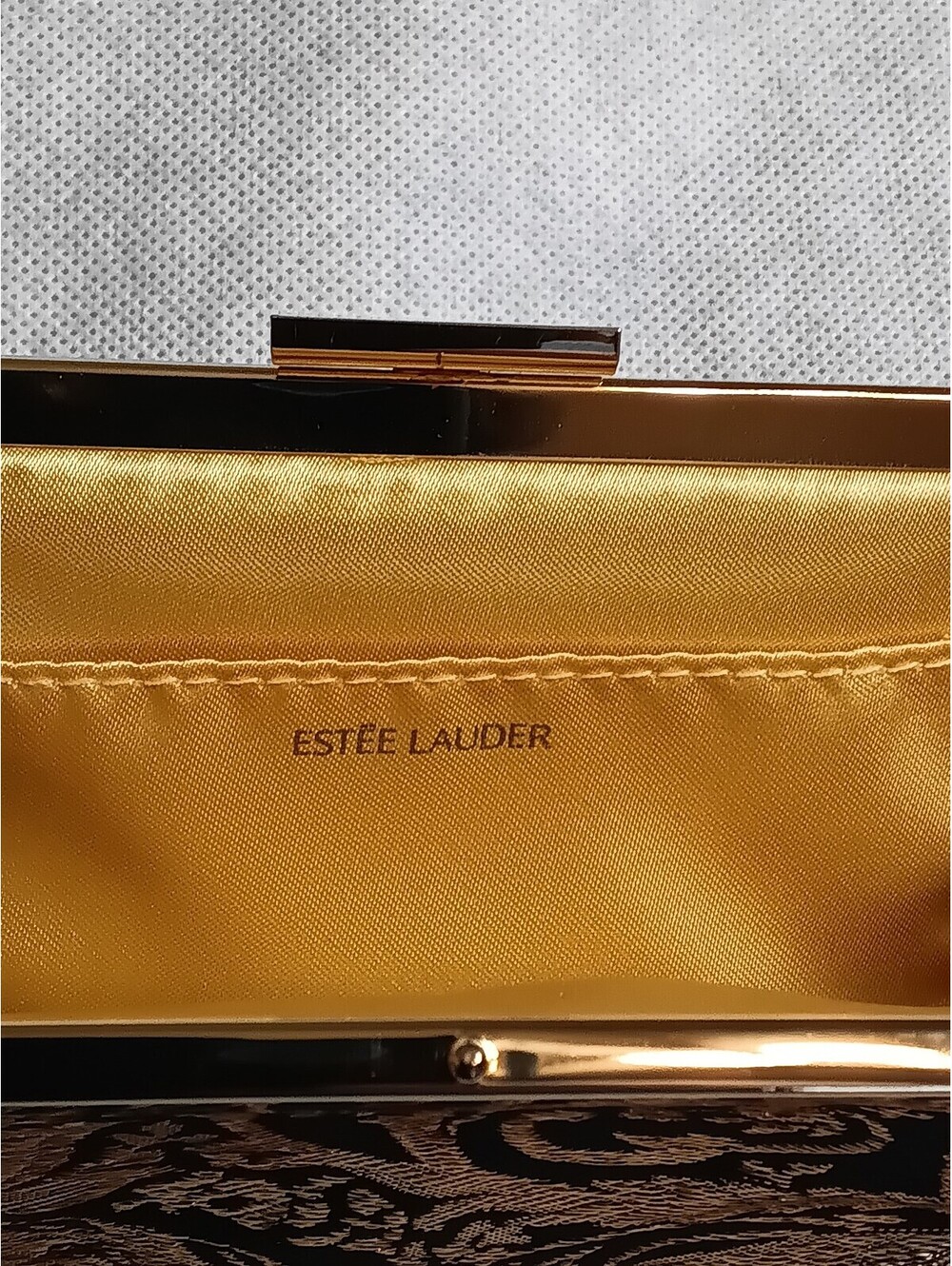 Estee Lauder Gold Black Brocade Evening Clutch Small Gold Metallic Bar Frame - Picture 8 of 14